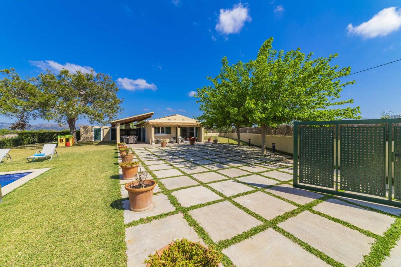 Villa Ambient / Sa Finqueta Muro Exteriör bild